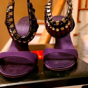 Beautiful vintage Karen Millen sandals with beads and rhinestone details